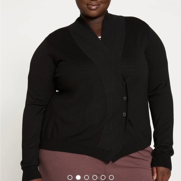 NWT Universal Standard Curve Cardi Cardigan Merino Wool In Black Womens Size 3XL - Picture 2 of 10